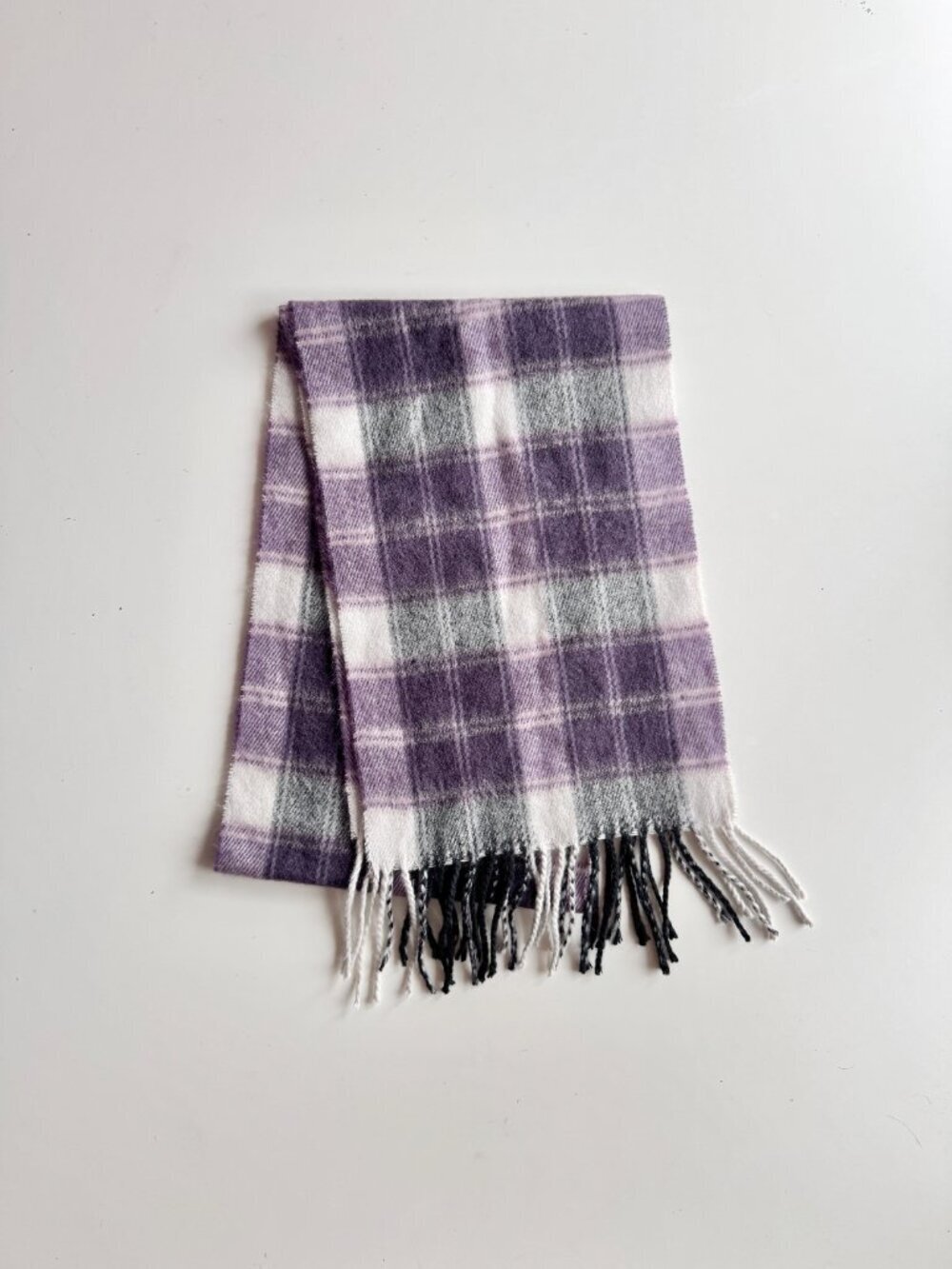 JAMES PRINGLE WEAVERS Purple Haze Plaid 100% Acrylic Fringed Rectangle Scarf